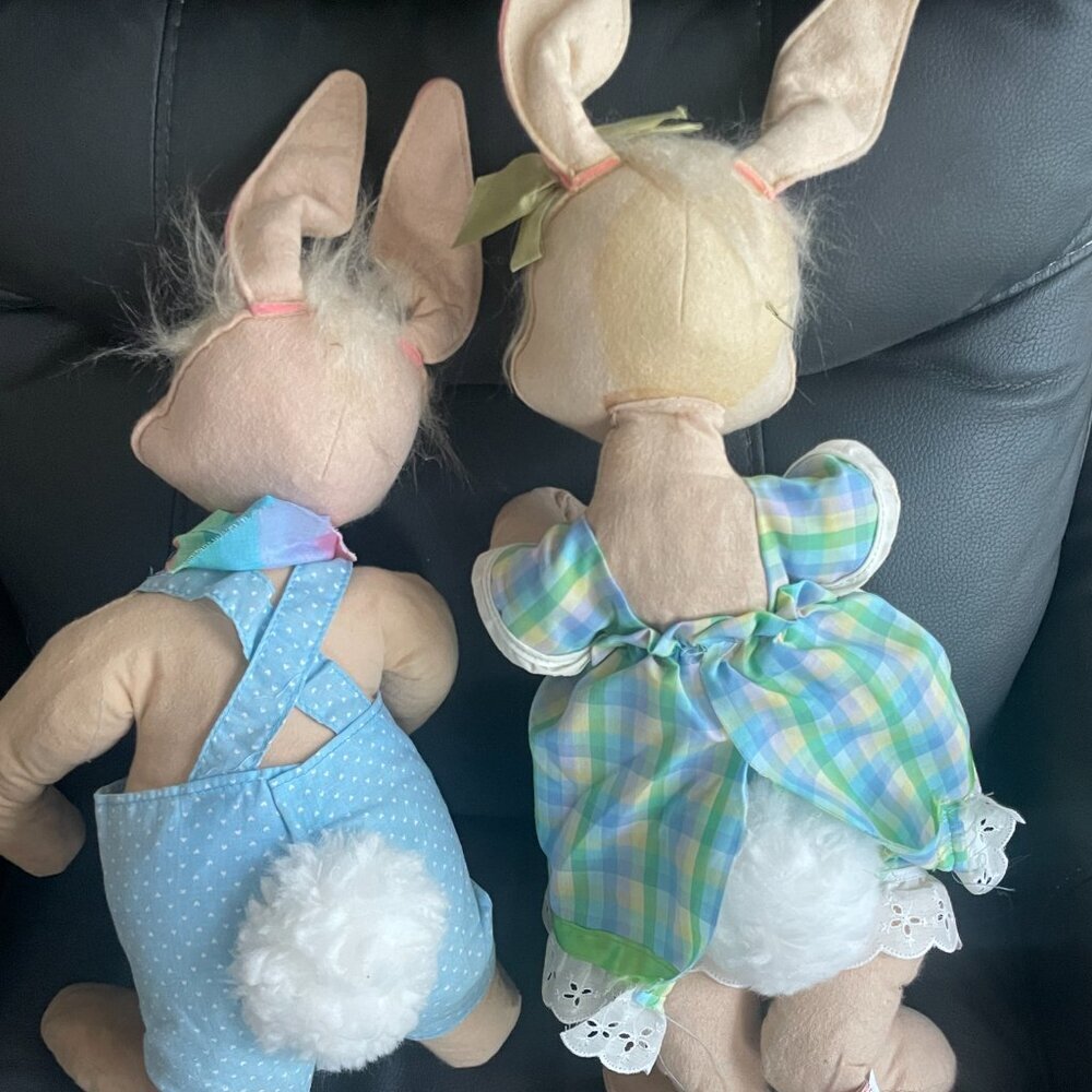 Annalee 2 Vintage 1970's Plush Bunny Boy & Girl Set Easter 20" & 23" Adorable - Picture 7 of 10